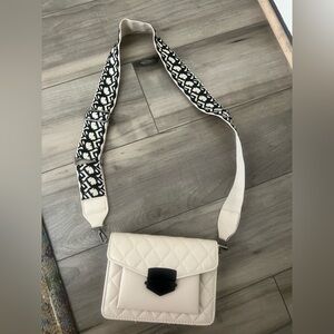 Elegant Cream Quilted Women's Bag